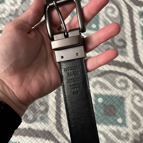 Columbia Men’s reversible belt size 36 - Picture 4 of 4